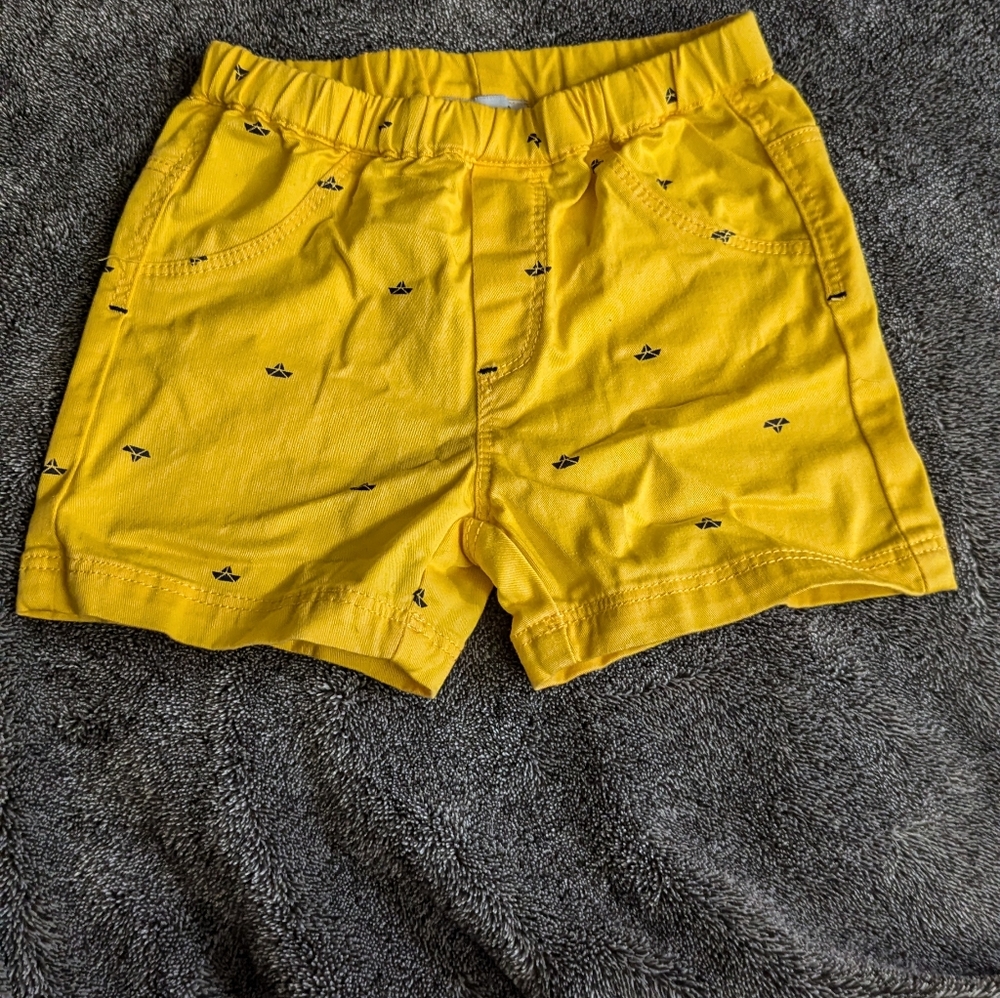 Absorba yellow boat shorts size 9 months